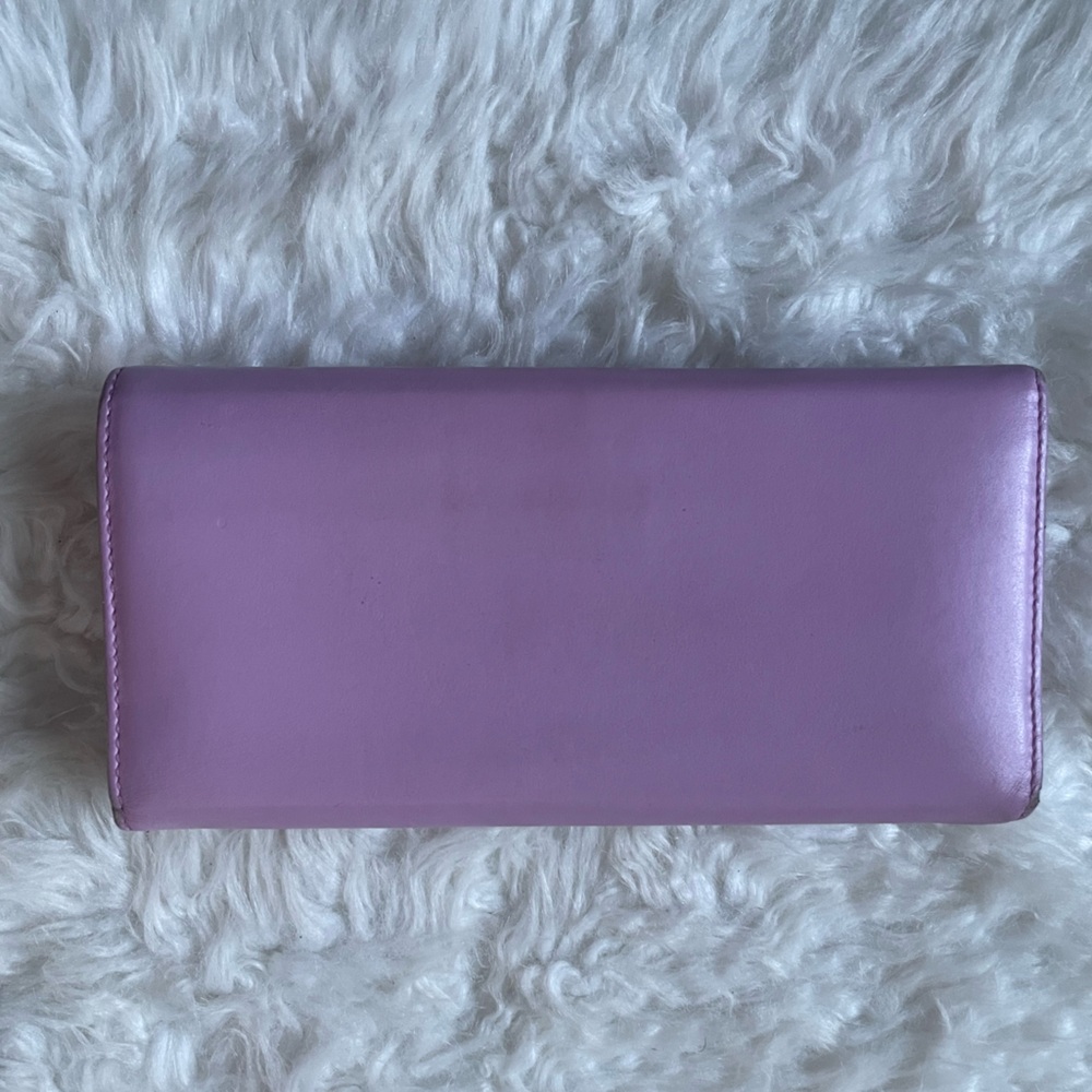 SALVATORE FERRAGAMO✨ LILAC WALLET - Picture 2 of 11
